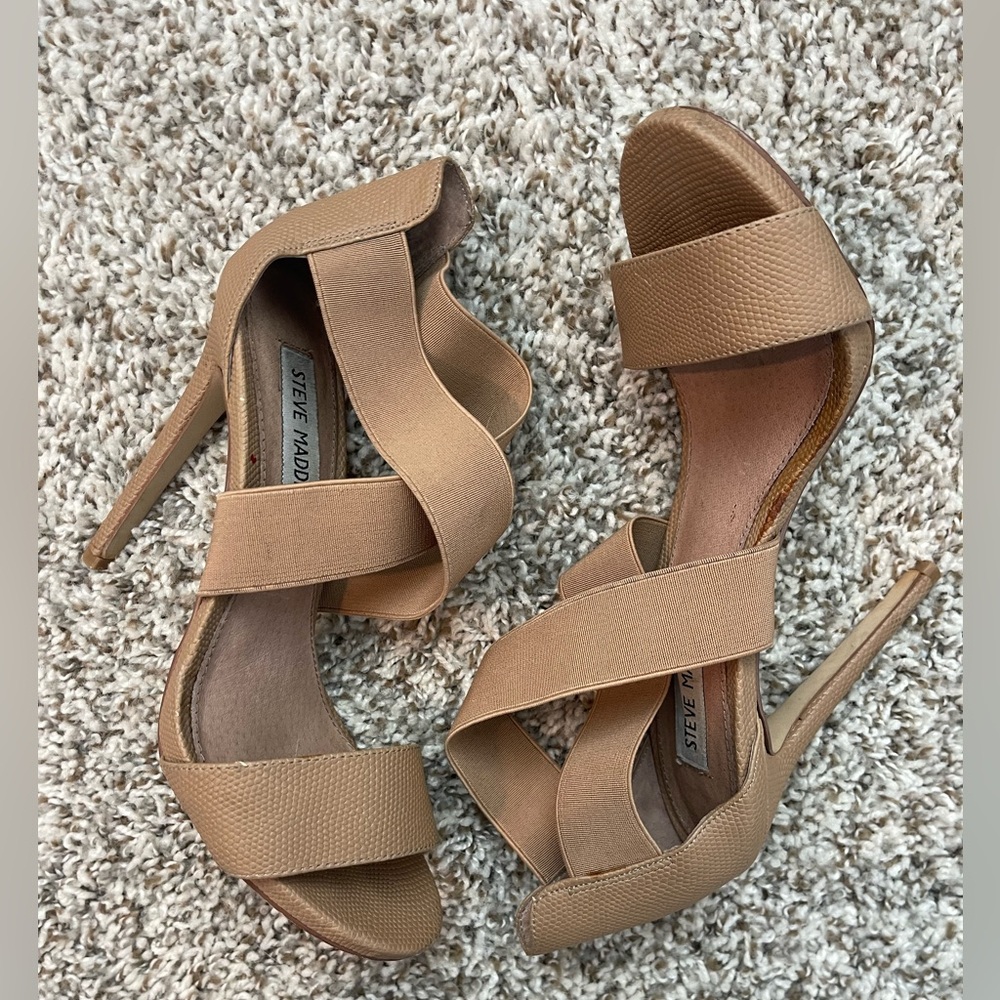 Steve Madden Tan Strappy Heels